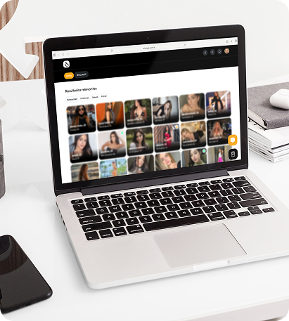 Perfis completos com fotos, interesses e links